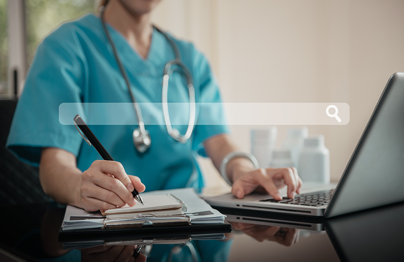 SEO expert improving rankings for plastic surgery clinic